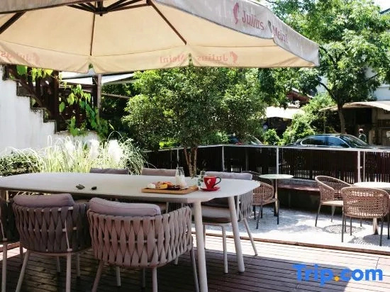 Yijing 1862 hotel