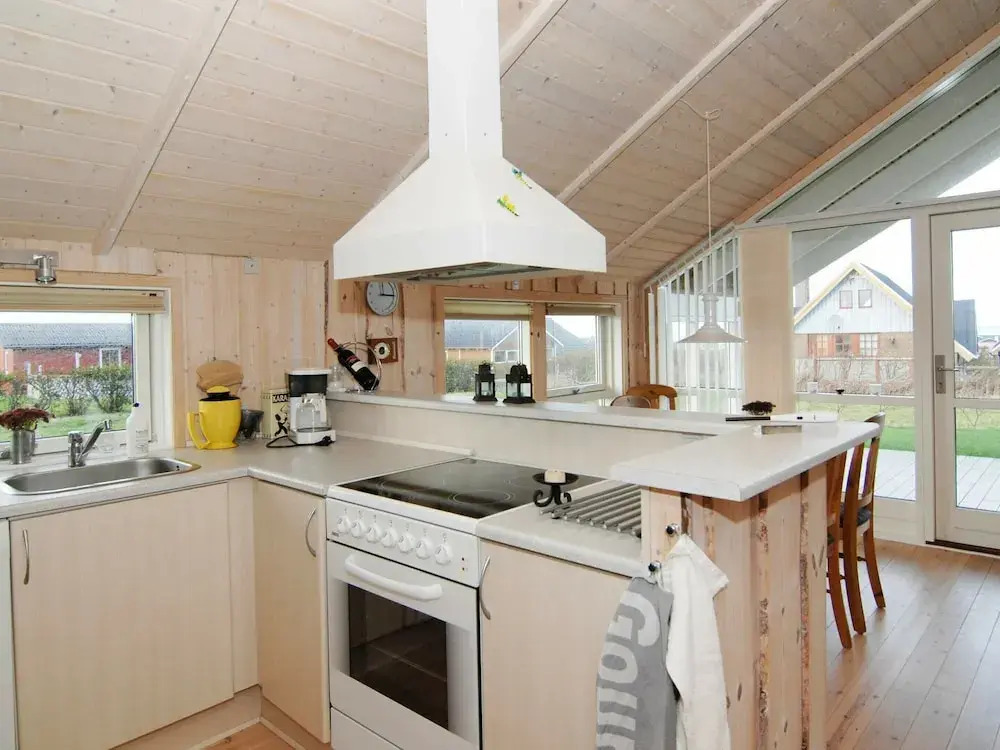6 Person Holiday Home in Lemvig