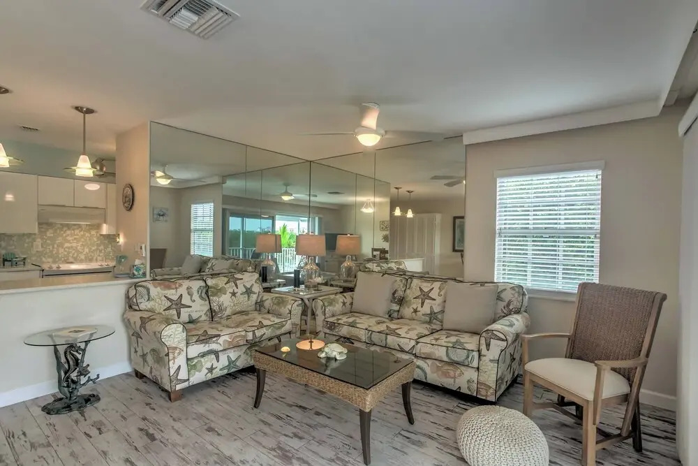 Waterfront Marco Island Retreat w/ Shared Docks