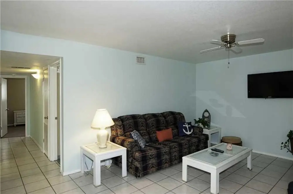 Seahorse 104 - 2 Br Condo