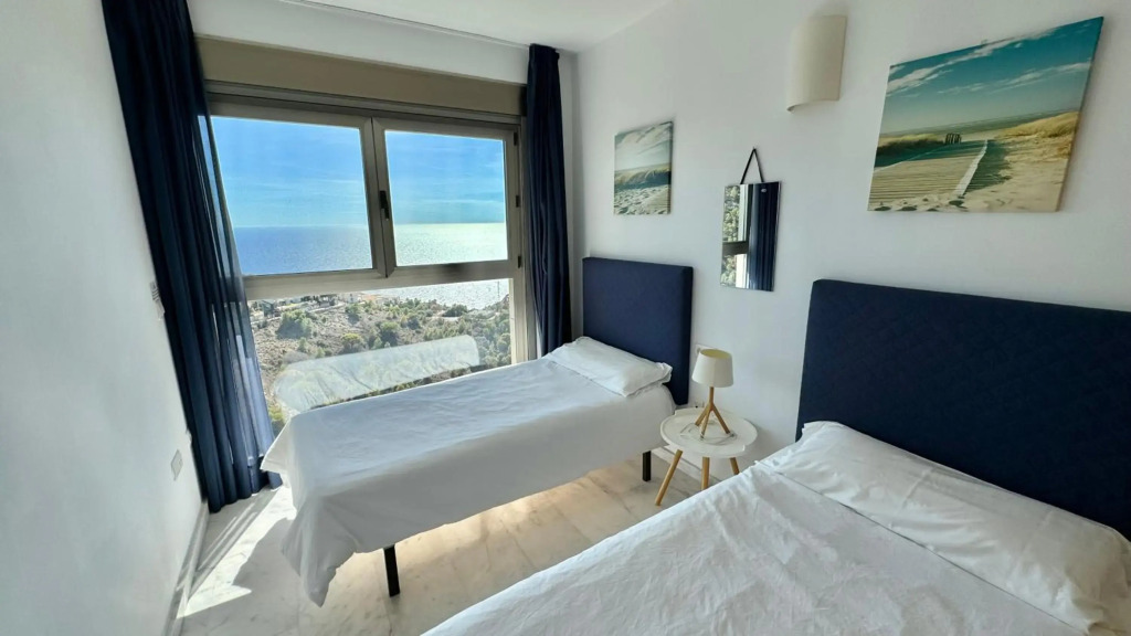High rise apartment on the 39th floor with private terrace and sea views