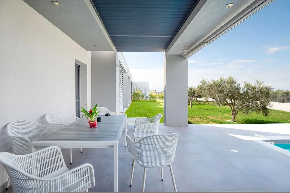 Sunset Villa
