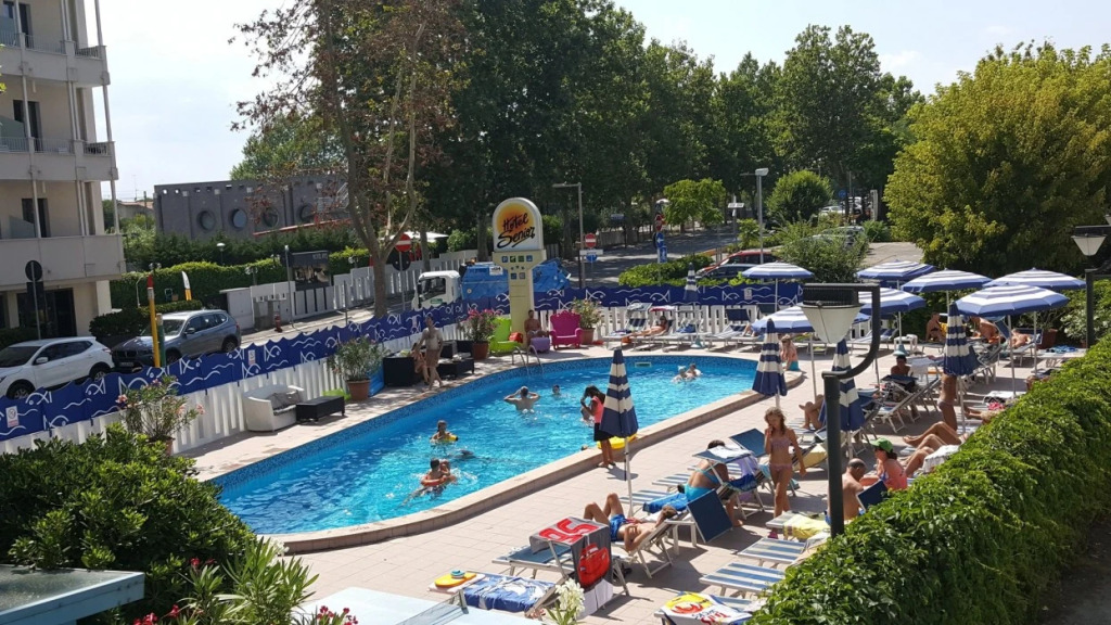 Hotel Senior