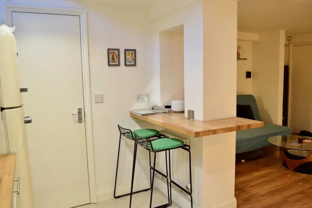 Spacious 1 Bedroom Flat Near King's Cross