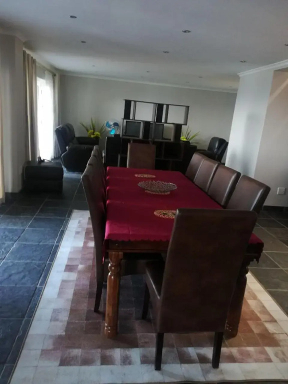 Seaside Retreat- Main House
