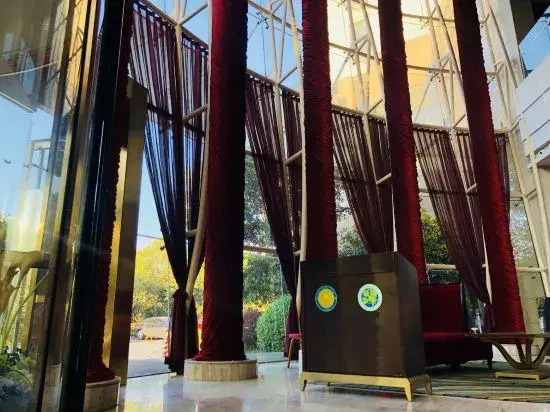 Suyuehui Executive Apartment Hotel (Suzhou Jinji Lake Expo Center)