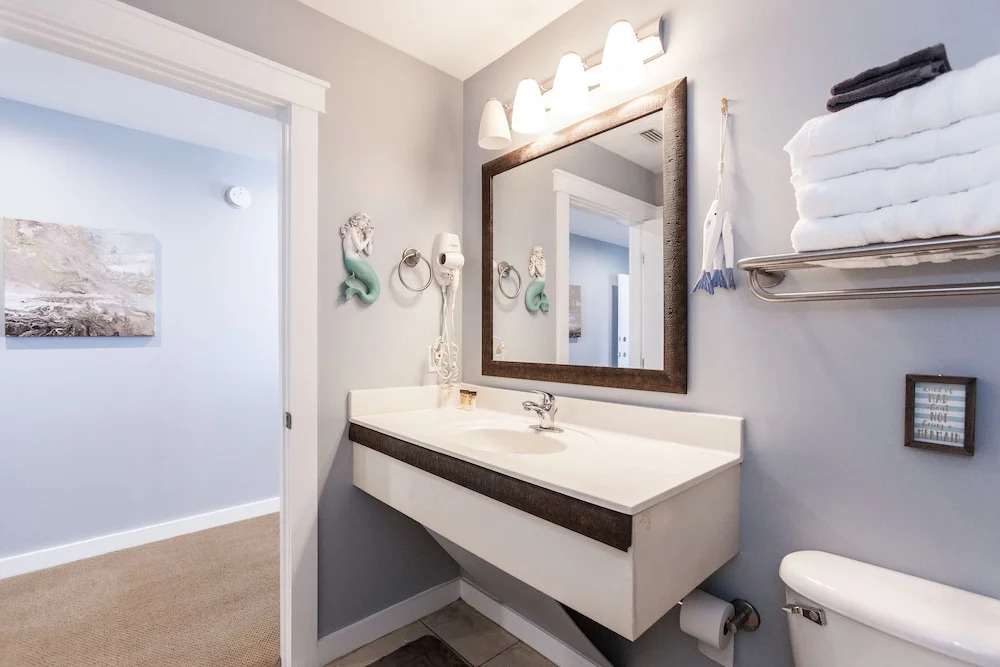 15100 Front Beach Rd Condo Unit 1105 2 Bedrooms 2 Bathrooms Condo