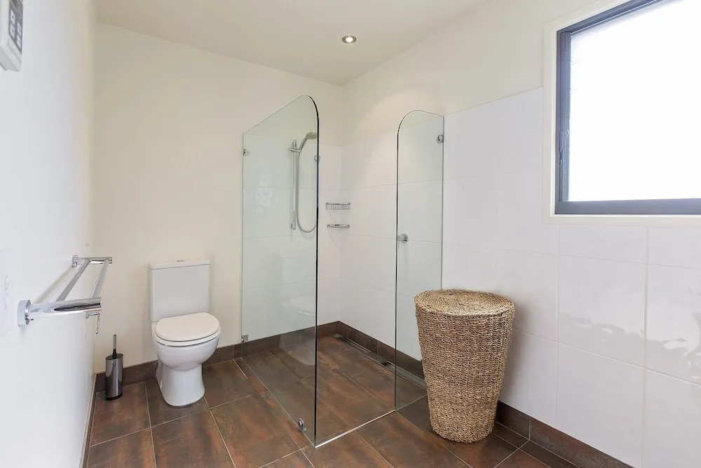 Ned Kelly's Retreat - Sophisticated style with modern convenience and