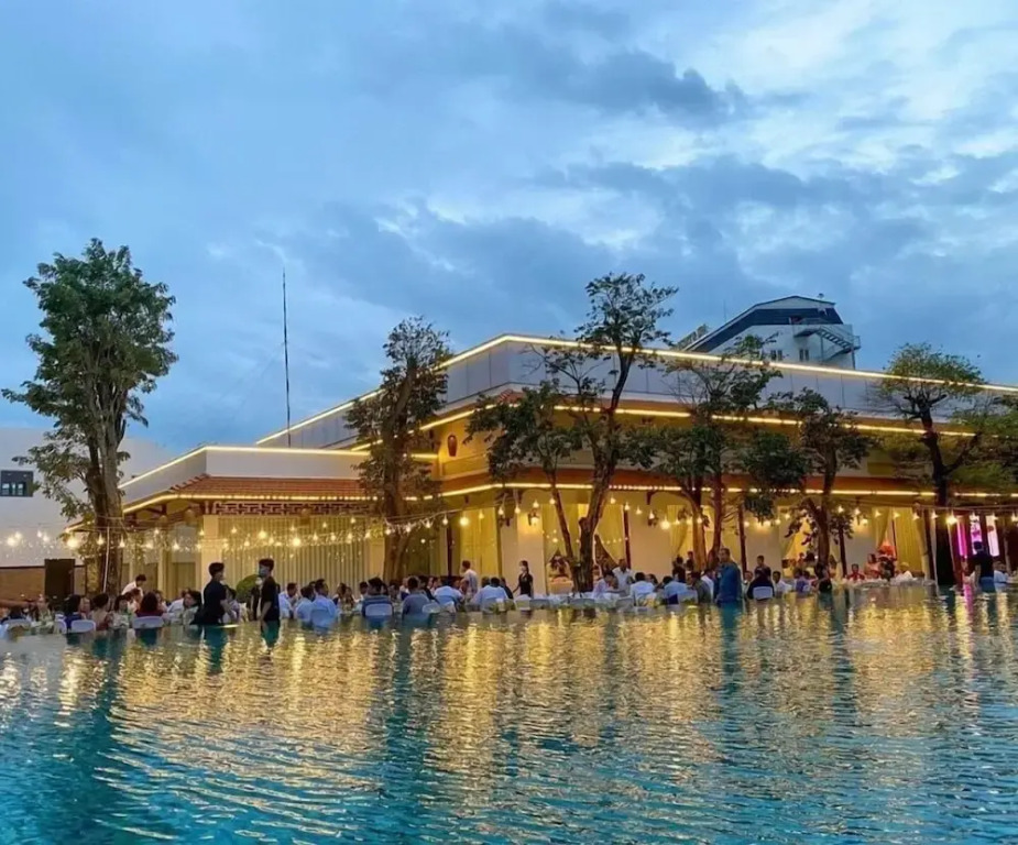 Ha Tien Xua Hotel & Resort