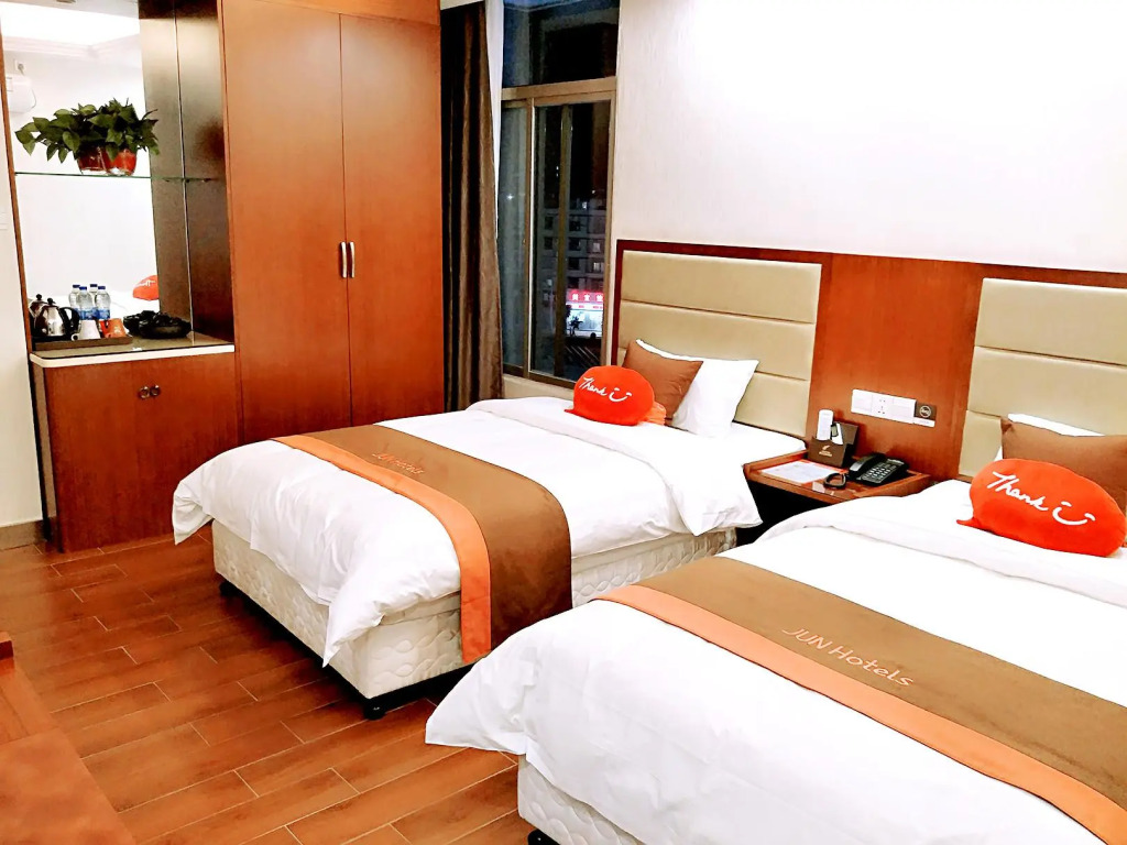 Jun Hotel Guangdong Jieyang Rongcheng District Lianhua Avenue