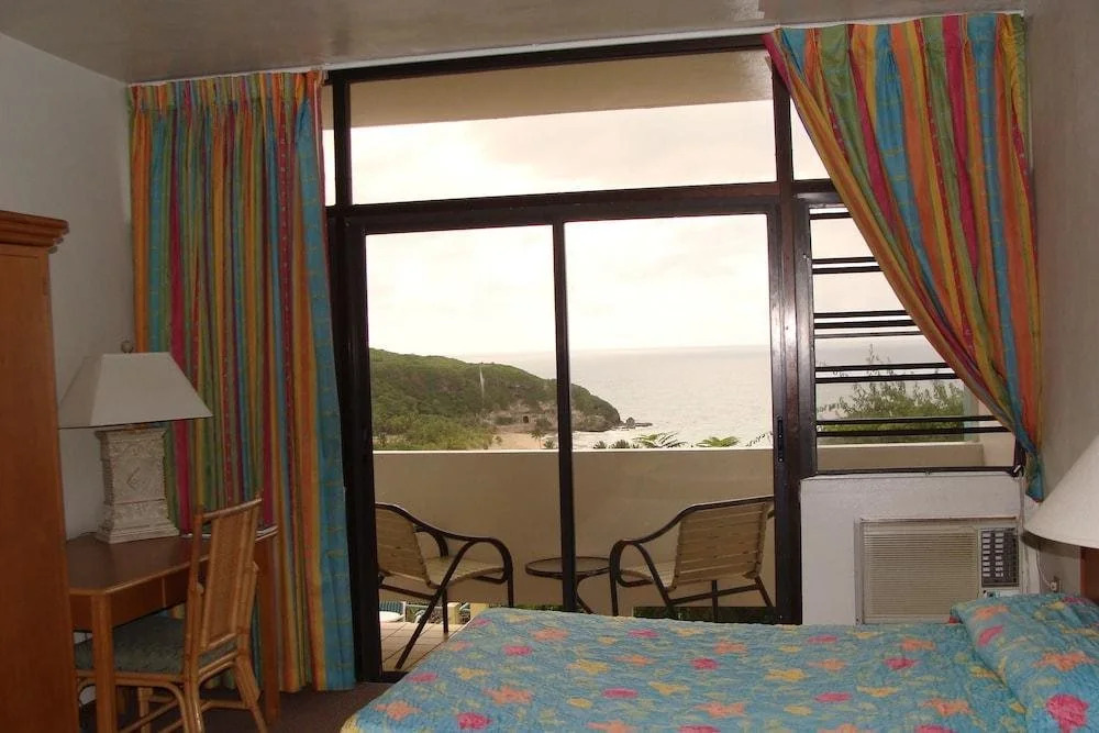 Hotel VistaMar Ocean Club