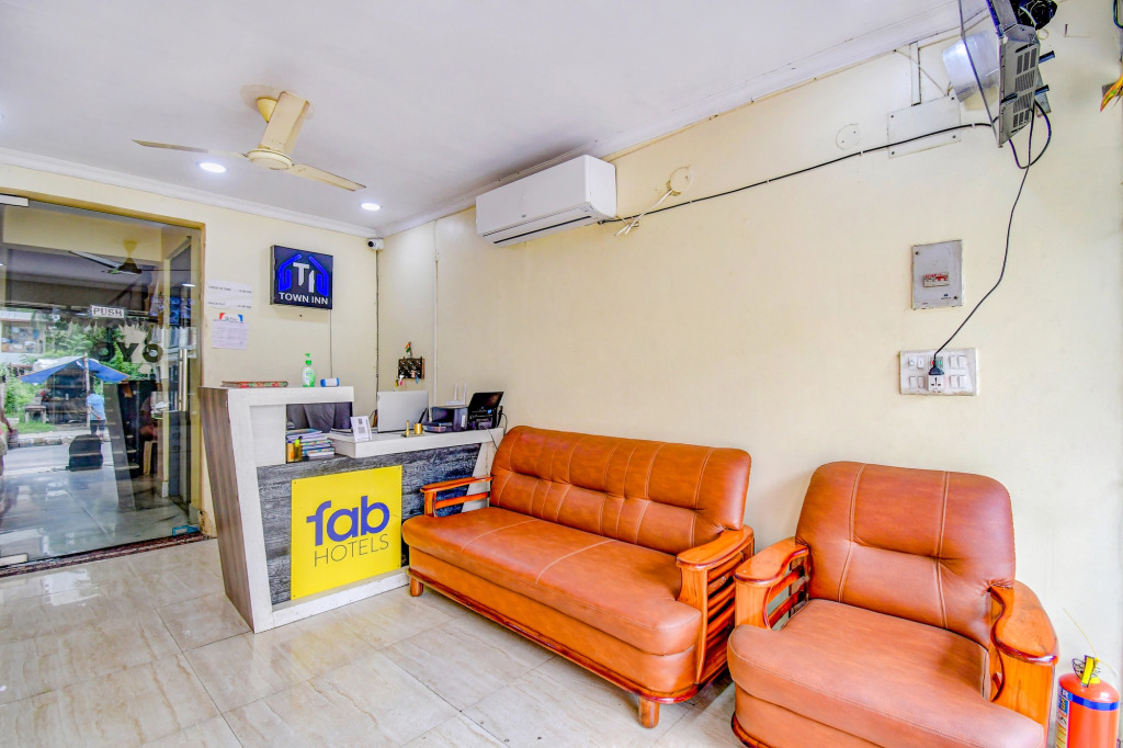 FabHotel Town Inn