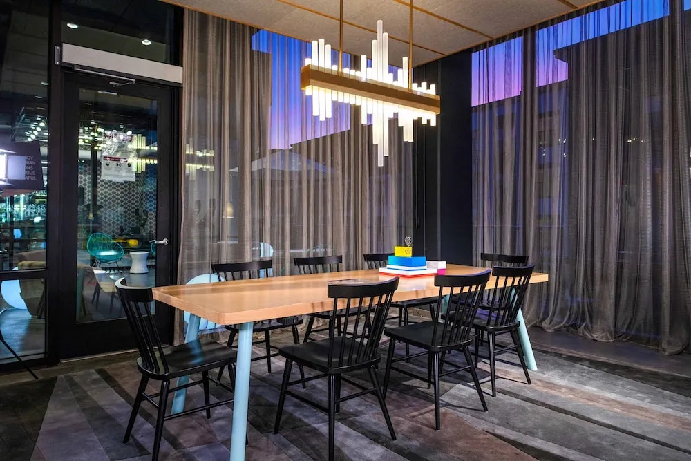 Aloft by Marriott Atlanta at The Battery Atlanta