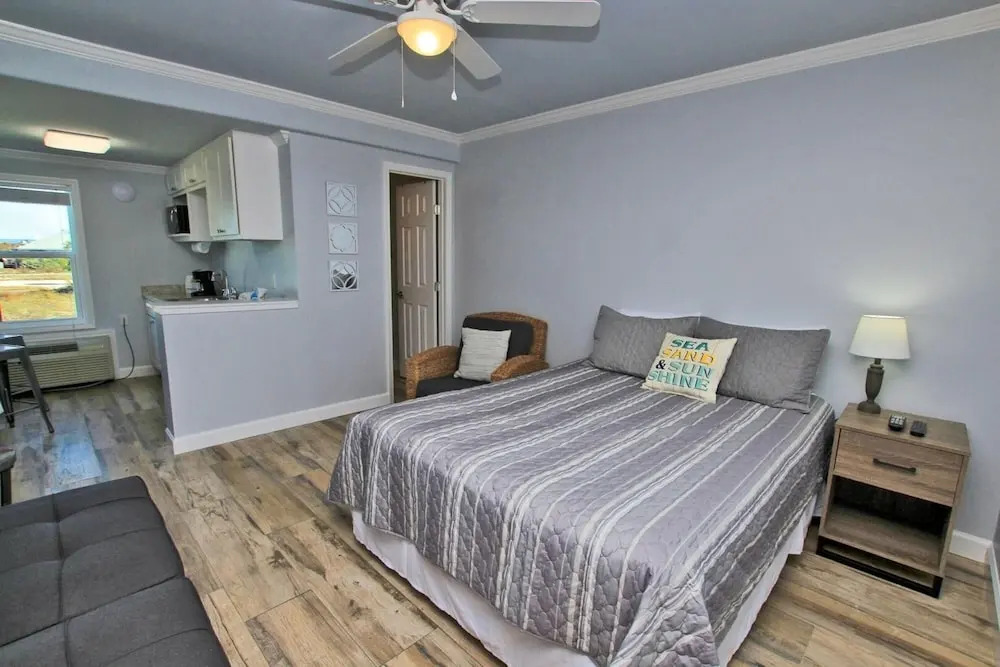 Beachview 203