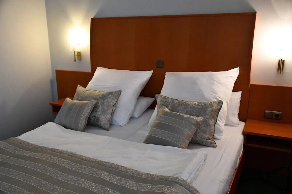 LANDHAUS LENGEDE Hotel