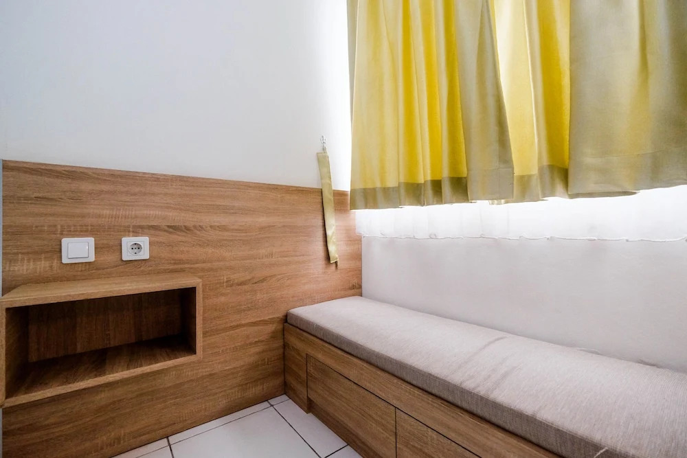 New And Modern Studio Room Apartment At Riverview Residence
