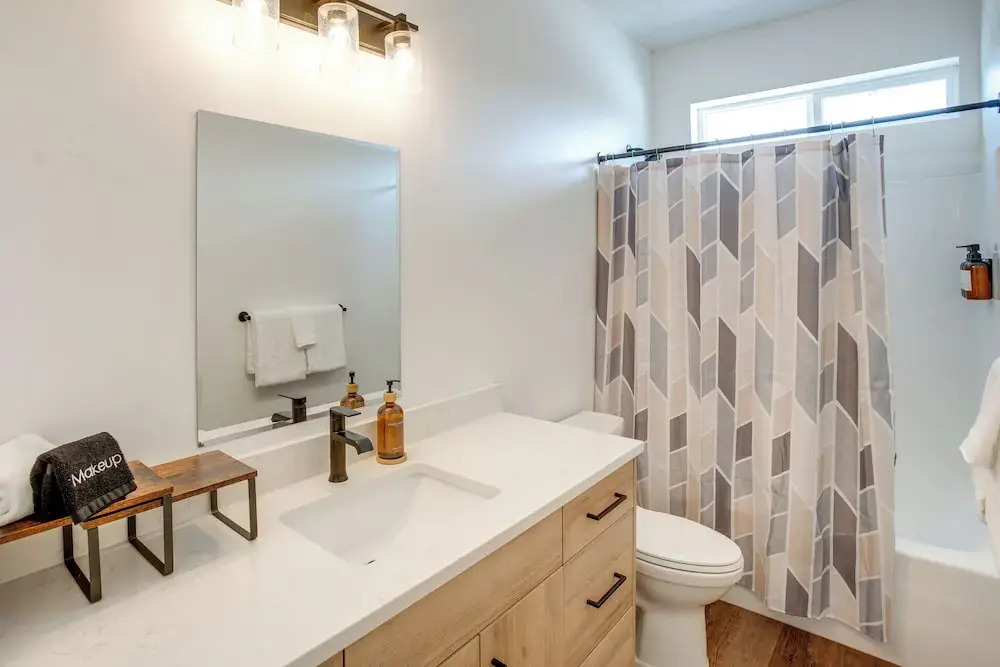 3 Mi to Bear Lake: Home w/ Hot Tub & Huge Patio!