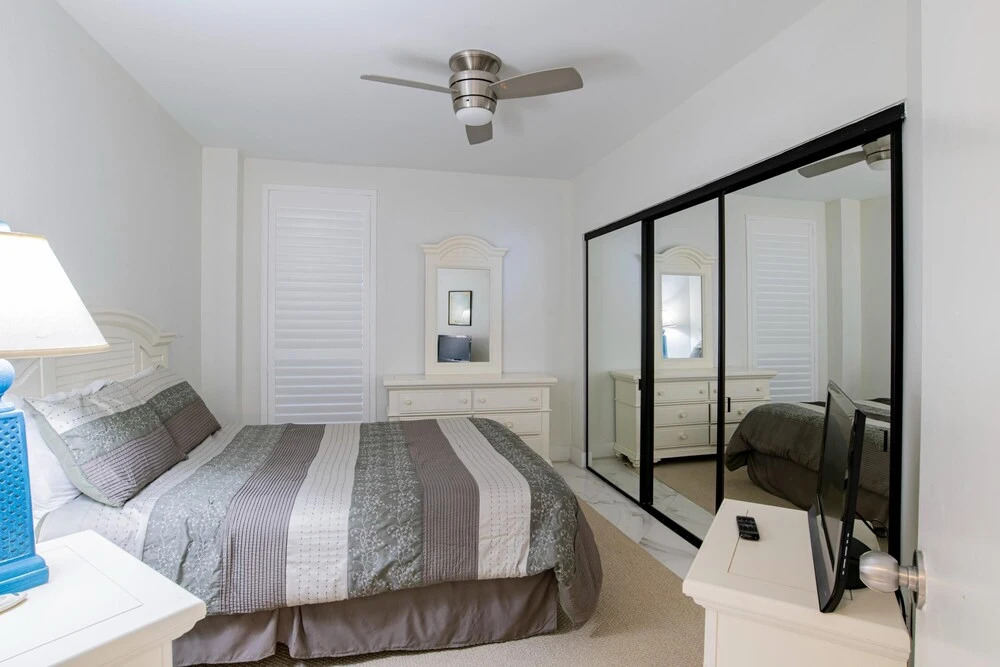 Windward Pointe 1402