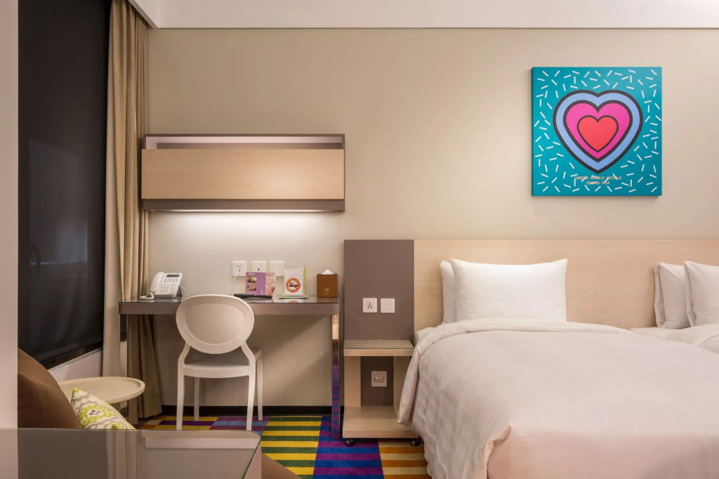 Green World Hotel - Zhonghua