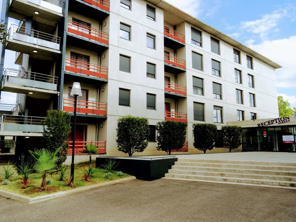 Alezan Hôtel & Résidence