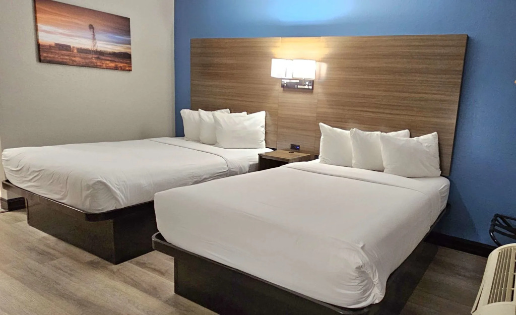 Days Inn by Wyndham Victoria TX East