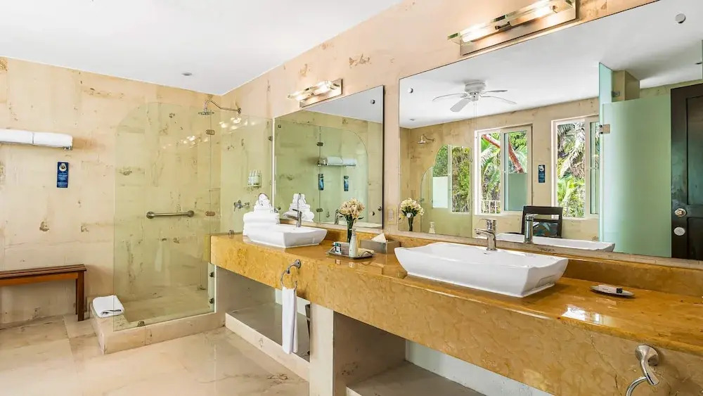 HOLT Grand Miramar Residences