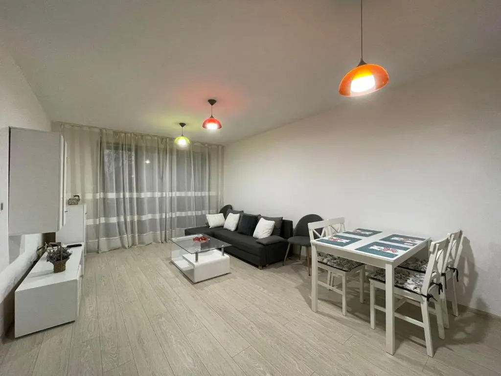 Lucky Residence
