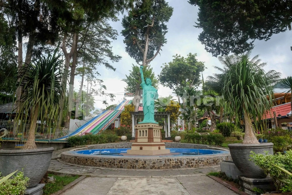 Javenir Hotel Tawangmangu RedPartner