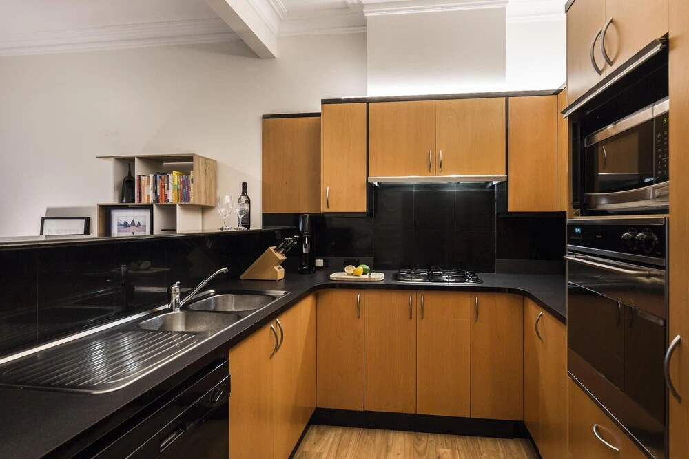 Redfern 2 Bedroom 2 Bathroom Apt With Netflix