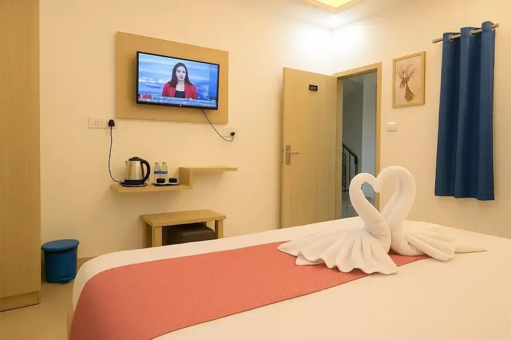 Hotel Kanha Inn Ayodhya