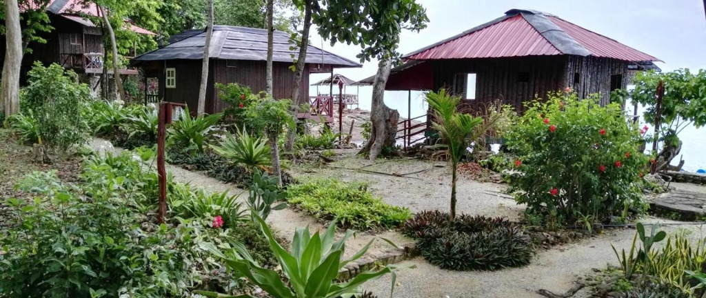 The Jemuruk Island Resort
