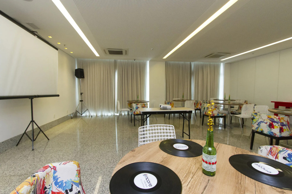 Esuites Virgínia Luxemburgo
