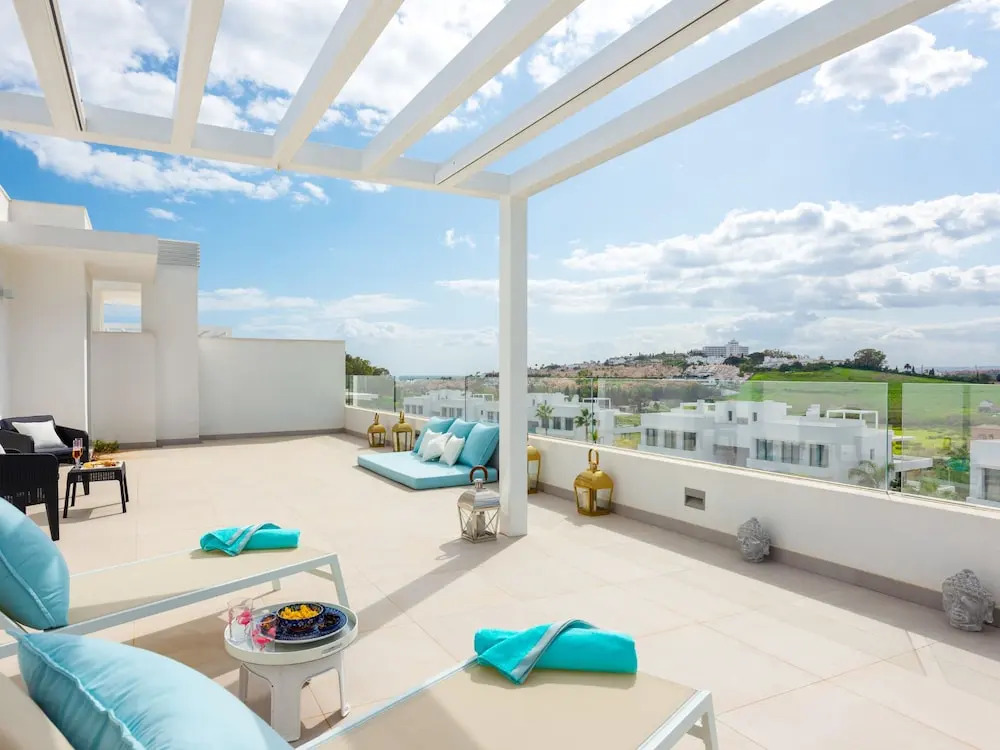 Luxury Penthouse in the Best Area of the New Golden Mile in Marbella