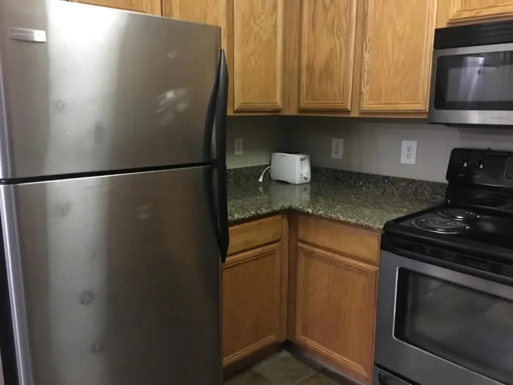 Resort Style Apt/Home in Houston Medical Centre