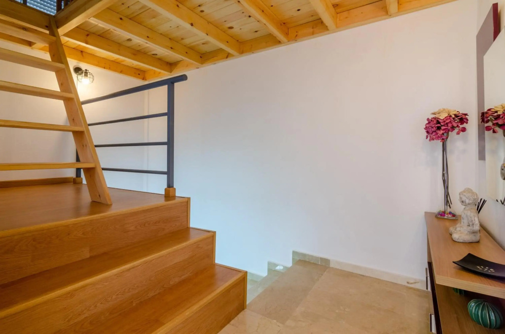 WintoWinRentals Huge Private Terrace &, Relax