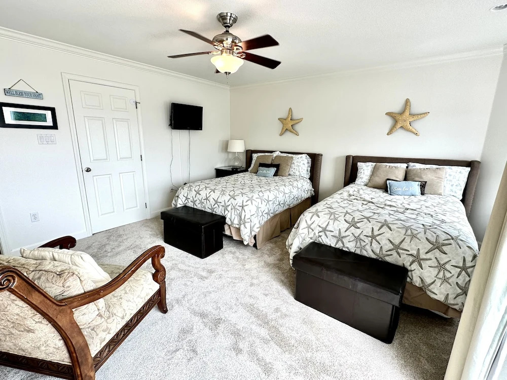 Sea La Vie Townhouse