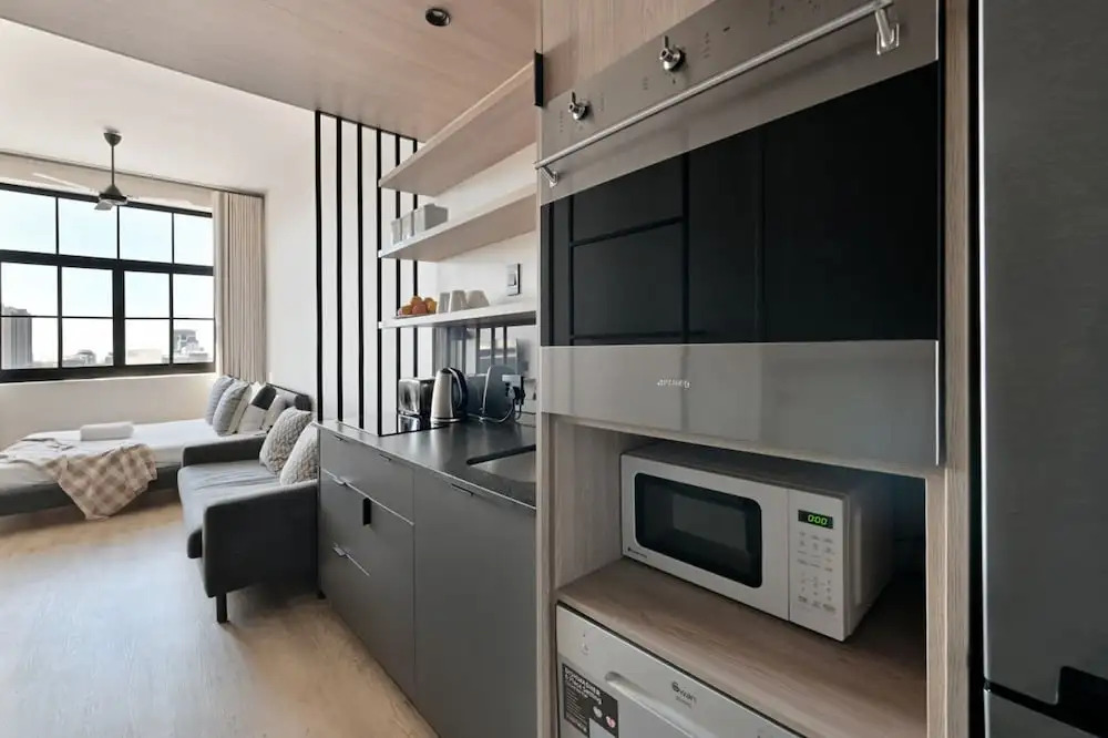 Modern Apt Co-working East City