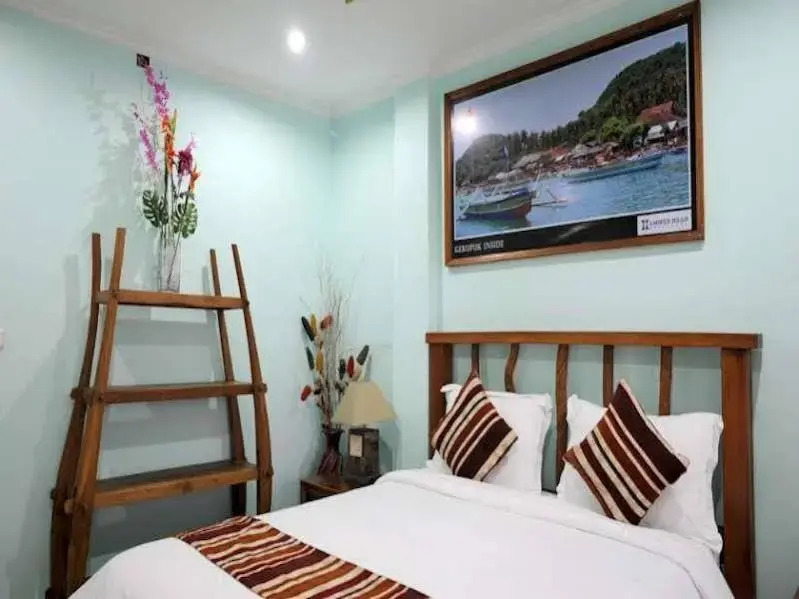 Hammer Head Hotel