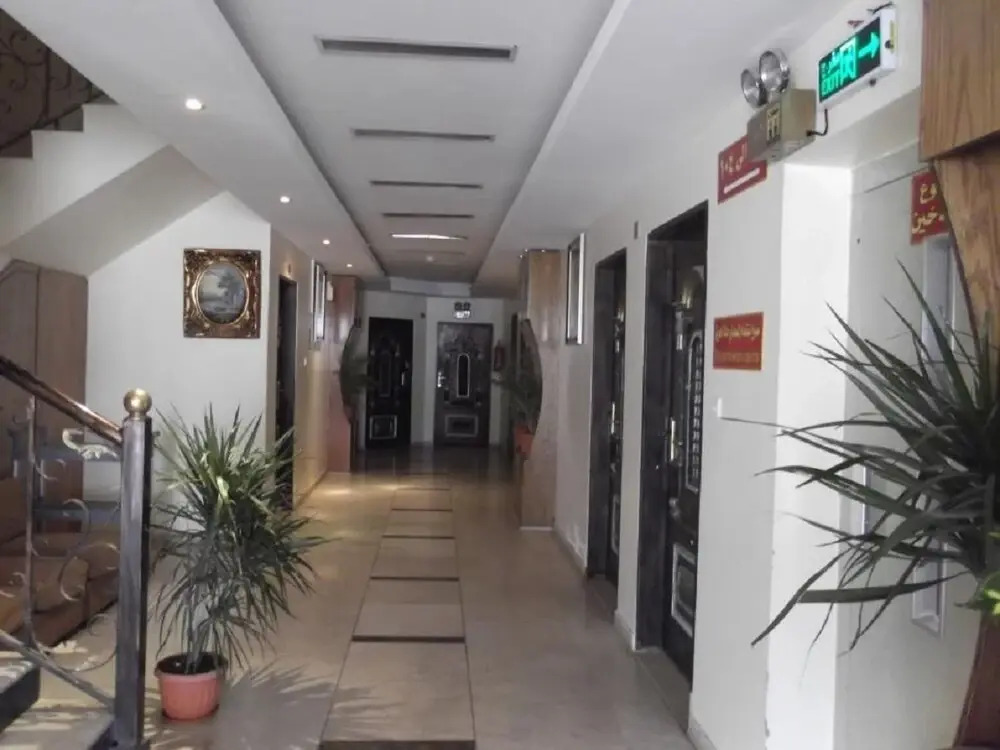 Eshraqh Hotel