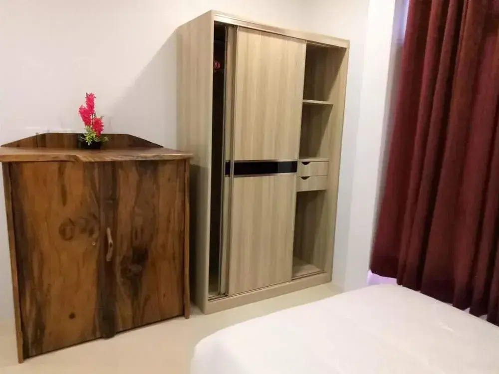 Nice & Spacious  Inn at Megatower II