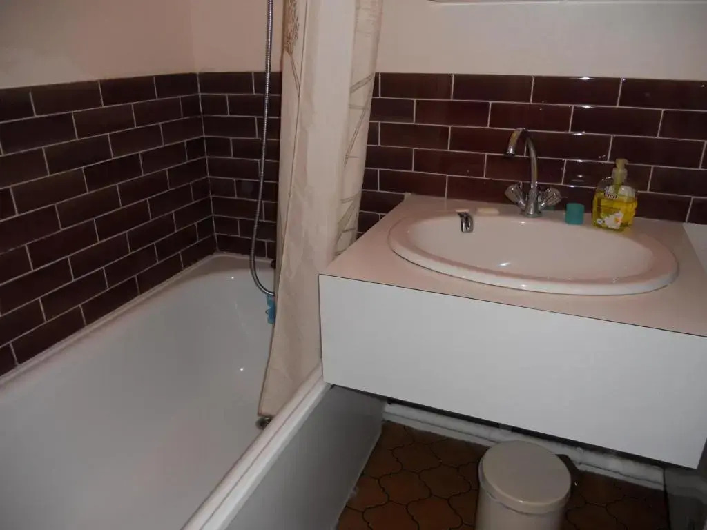 Appartement Soulac-sur-Mer, 3 pièces, 4 personnes - FR-1-648-15