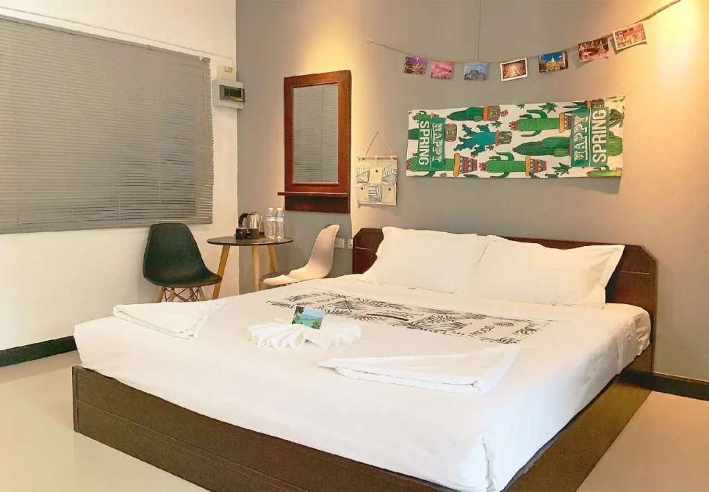 RQ Phuket Patong Beach by Collection O
