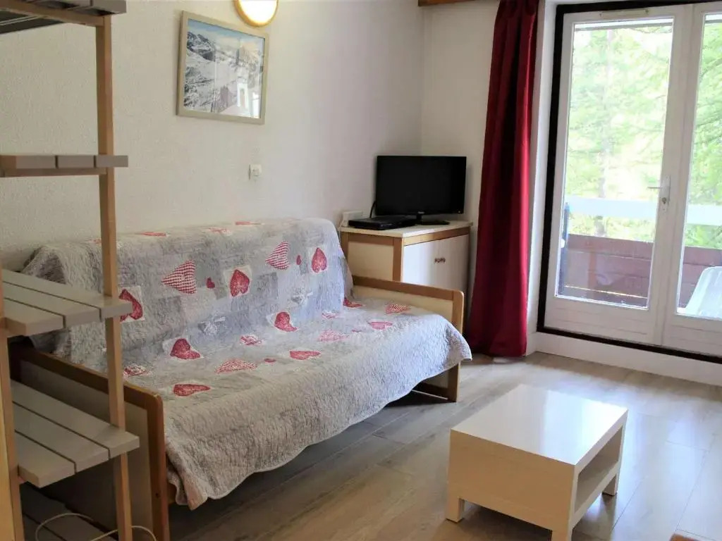 Appartement Vars, 1 pièce, 4 personnes - FR-1-330B-155