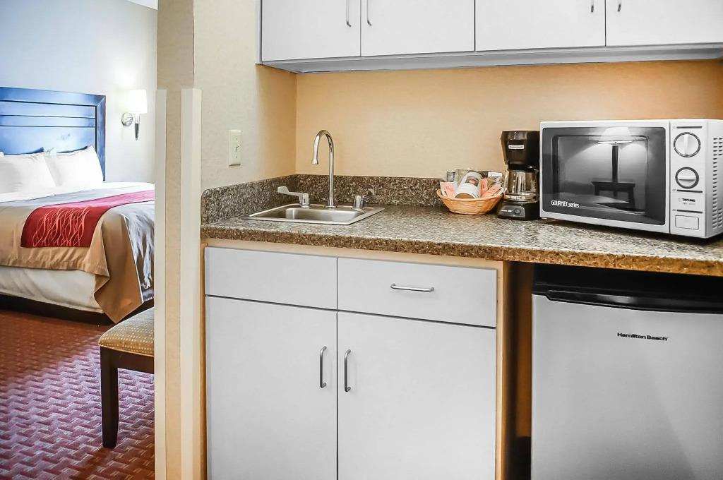 Quality Inn & Suites Roswell North