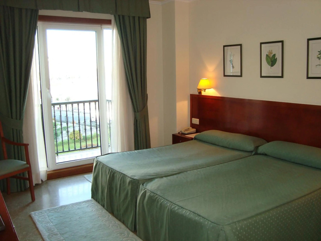 Hotel Bahía Bayona