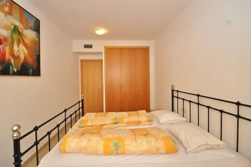 Apartment Valera Clotilda