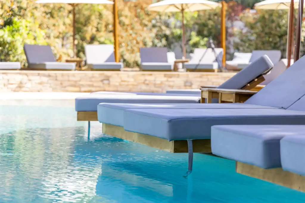 Derveni Luxury Apartments