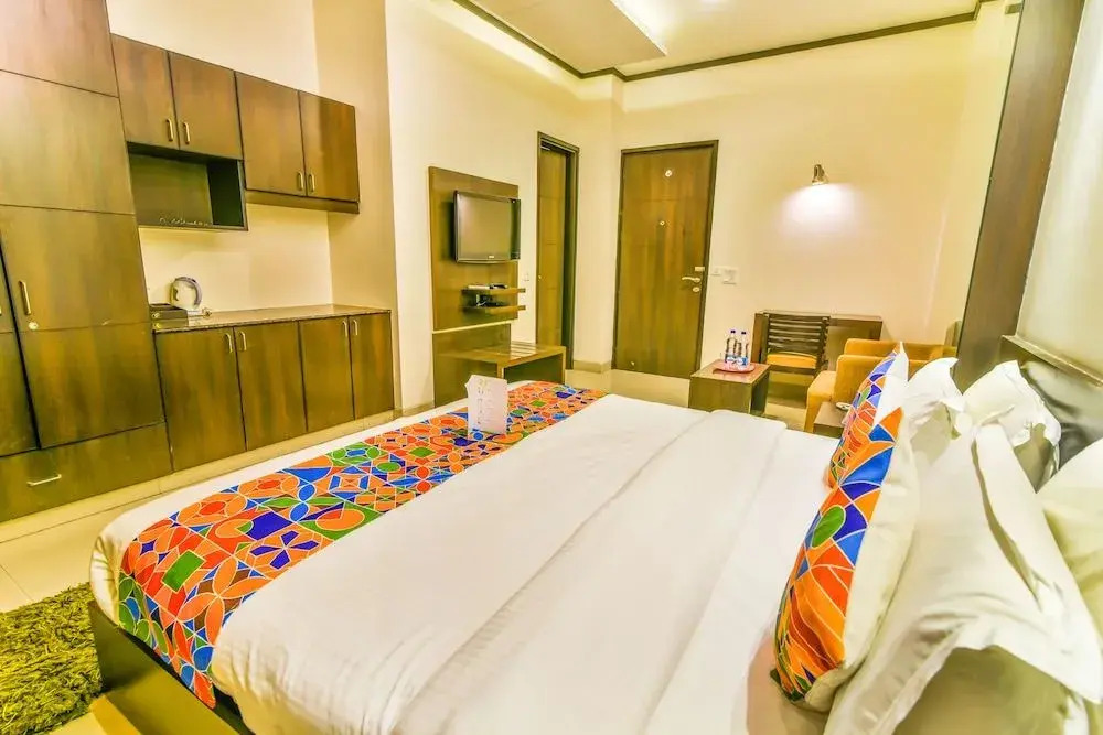 FabHotel First Star