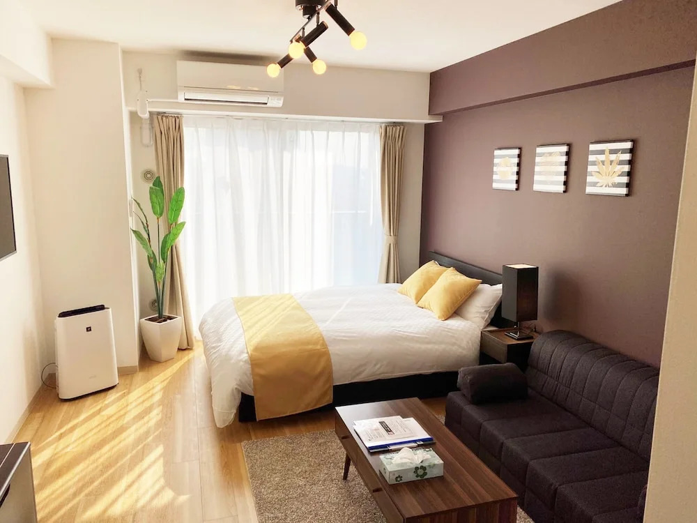 At RLiS House Osaka Domecity