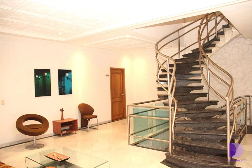 Hotel Abi Inn By GEH Suites